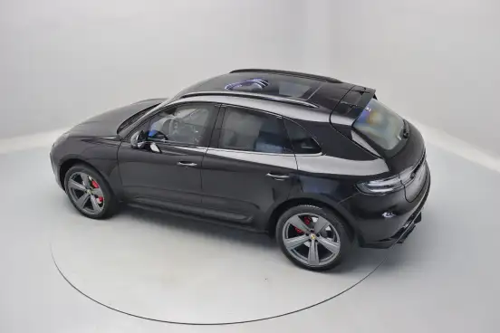 PORSCHE-MACAN-2023