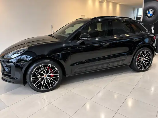 PORSCHE-MACAN-2024