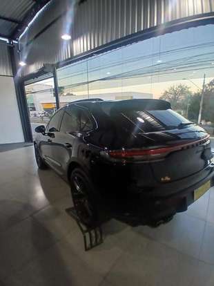 PORSCHE-MACAN-2023
