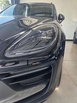 PORSCHE-MACAN-2023