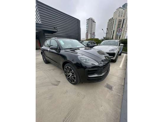 PORSCHE-MACAN-2025