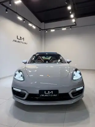 PORSCHE-PANAMERA-2023