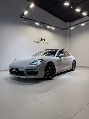 PORSCHE-PANAMERA-2023