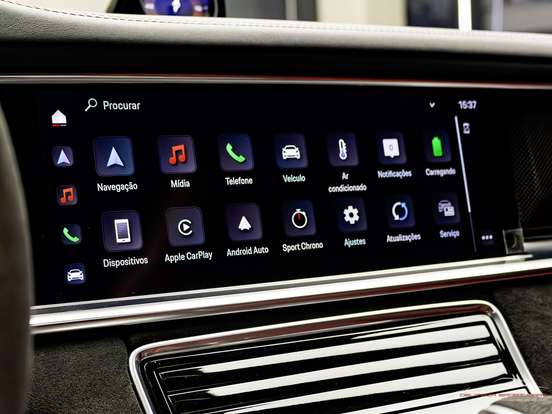 PORSCHE-PANAMERA-2022