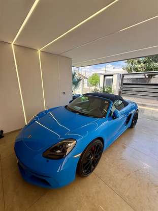PORSCHE-718-2024