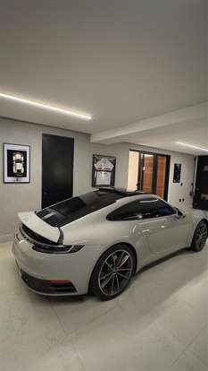 PORSCHE-911-2024