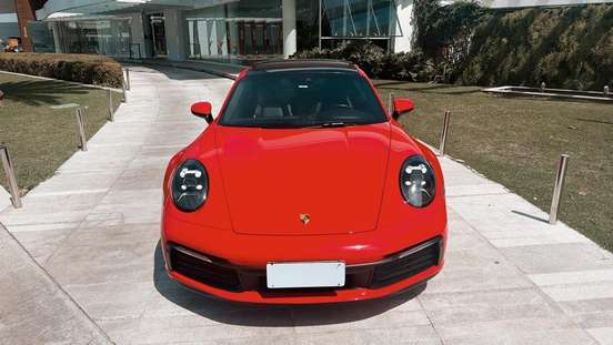 PORSCHE-911-2020