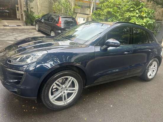 PORSCHE-MACAN-2018