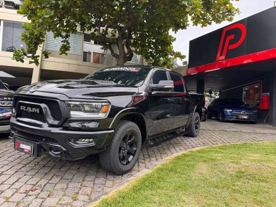 RAM-1500-5.7 V8 GASOLINA REBEL CD 4X4 AUTOMÁTICO RAM-1500-2020