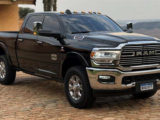 RAM-2500-6.7 I6 TURBO DIESEL LARAMIE QUARTO DE MILHA CD 4X4 AUTOMÁTICO RAM-2500-2021