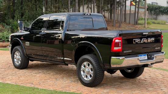 RAM-2500-6.7 I6 TURBO DIESEL LARAMIE QUARTO DE MILHA CD 4X4 AUTOMÁTICO RAM-2500-2021