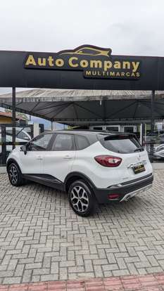 RENAULT-CAPTUR-2018