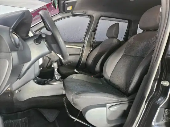 RENAULT-DUSTER-2017