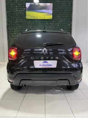 RENAULT-DUSTER-2022