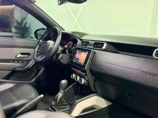 RENAULT-DUSTER-2021