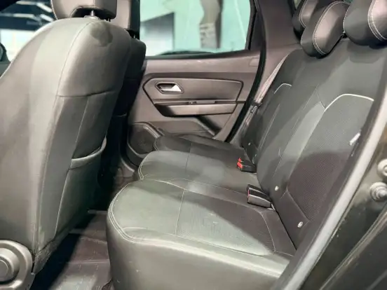 RENAULT-DUSTER-2021