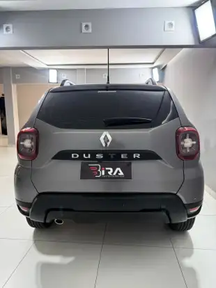 RENAULT-DUSTER-2023