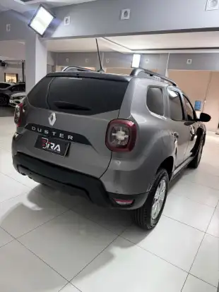 RENAULT-DUSTER-2023