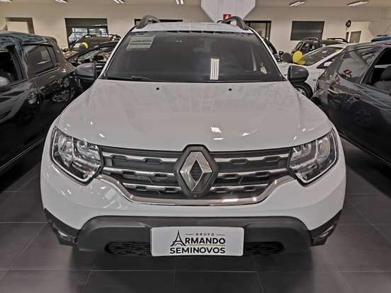 RENAULT-DUSTER-2023