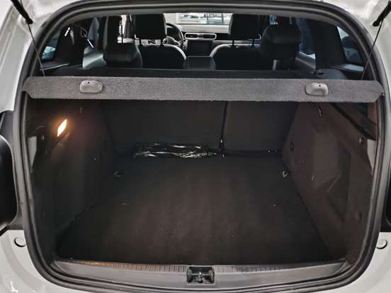 RENAULT-DUSTER-2023