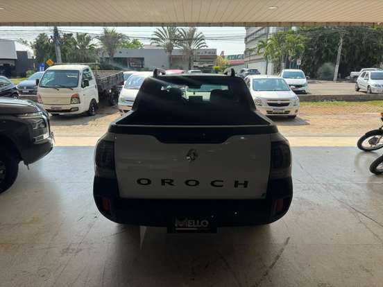 RENAULT-DUSTER-2023