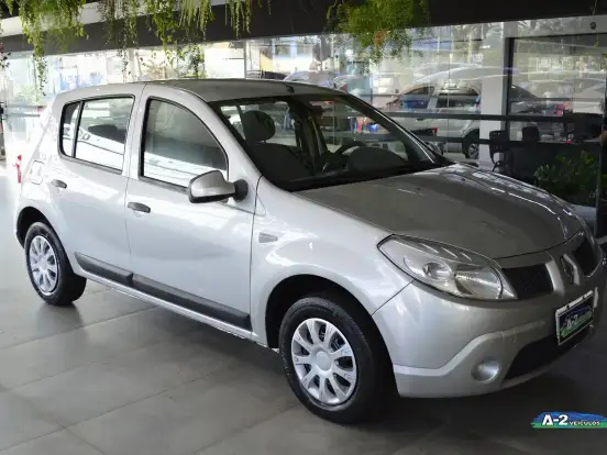 RENAULT-SANDERO-1.0 EXPRESSION 16V FLEX 4P MANUAL RENAULT-SANDERO-2010