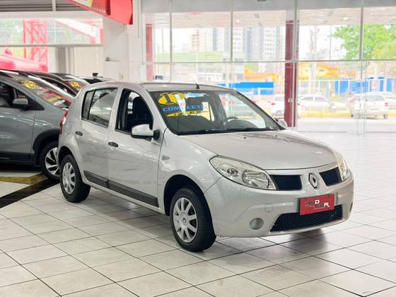 RENAULT SANDERO 1.0 EXPRESSION 16V FLEX 4P MANUAL