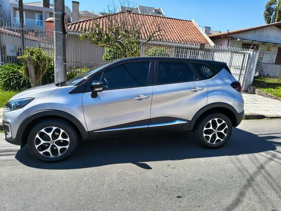 RENAULT-CAPTUR-1.6 16V SCE FLEX INTENSE X-TRONIC RENAULT-CAPTUR-2018