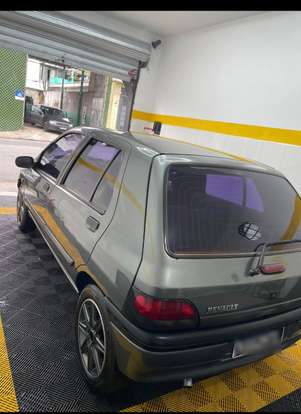 RENAULT-CLIO-1996
