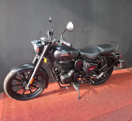 ROYAL ENFIELD-CLASSIC 350-2024