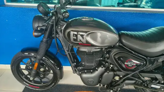 ROYAL ENFIELD-HUNTER 350-2024