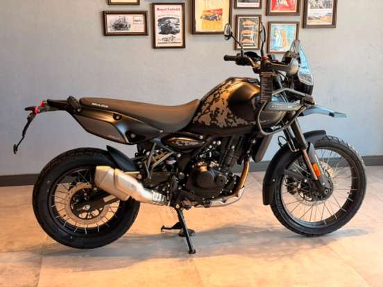 ROYAL ENFIELD-HIMALAYAN 450 MANA BLACK-2026