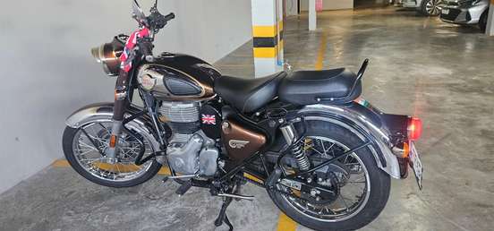 ROYAL ENFIELD-CLASSIC 350-2023