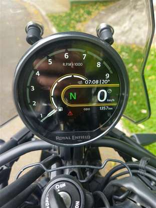 ROYAL ENFIELD-HIMALAYAN 450 HANLE BLACK-2025