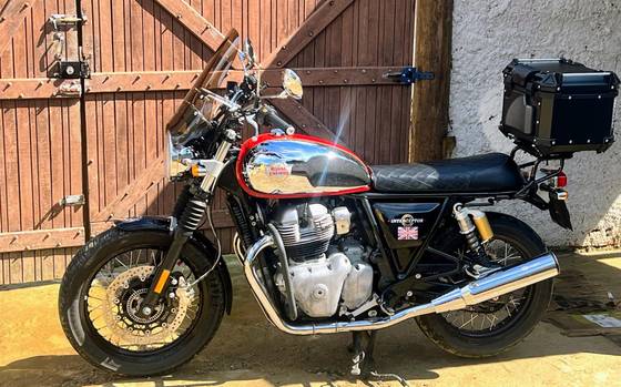 ROYAL ENFIELD INTERCEPTOR 
