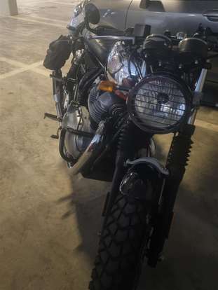 ROYAL ENFIELD-INTERCEPTOR-2022