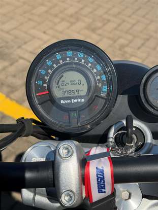 ROYAL ENFIELD-METEOR 650 INTERSTELLAR-2025