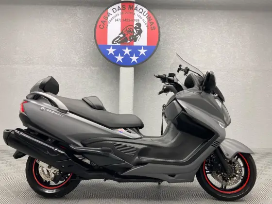 SUZUKI BURGMAN 650 EXECUTIVE 