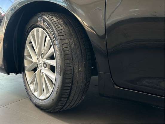 TOYOTA-CAMRY-2014