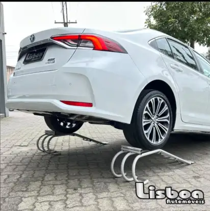 TOYOTA-COROLLA-2023