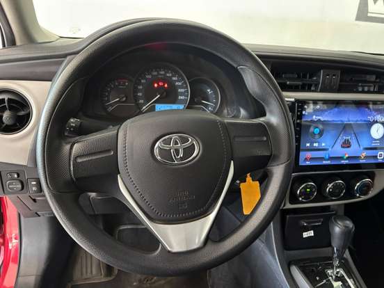 TOYOTA-COROLLA-2018
