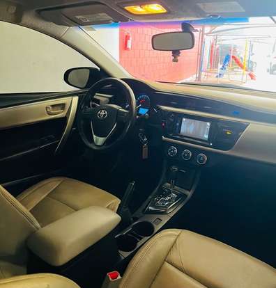TOYOTA-COROLLA-2017
