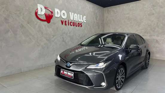 TOYOTA-COROLLA-2021