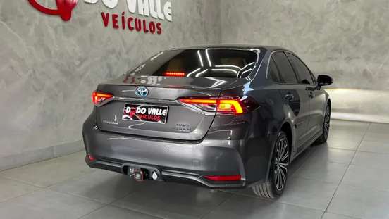 TOYOTA-COROLLA-2021