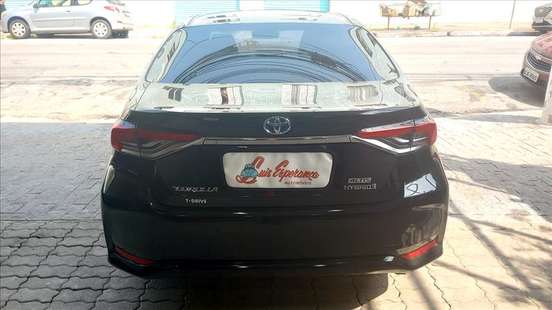 TOYOTA-COROLLA-2024