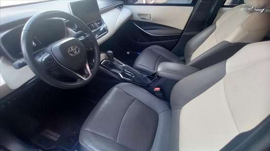 TOYOTA-COROLLA-2024