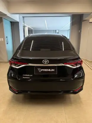 TOYOTA-COROLLA-2025