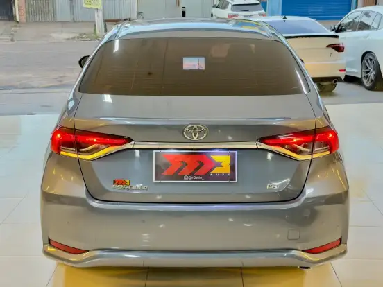 TOYOTA-COROLLA-2022