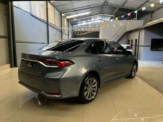 TOYOTA-COROLLA-2020
