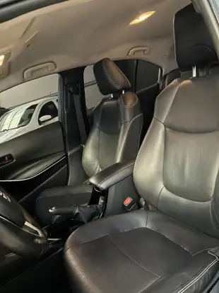 TOYOTA-COROLLA-2020